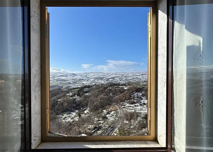 Centro Storico Feriehus Pietragalla